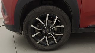 Used 2018 Mahindra KUV100 NXT K8 6 STR Petrol Manual tyres LEFT FRONT TYRE RIM VIEW