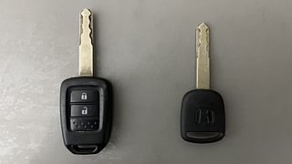 Used 2017 honda Jazz VX Petrol Manual extra CAR KEY VIEW