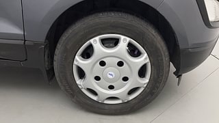 Used 2018 Ford EcoSport [2017-2020] Trend + 1.5L TDCi Diesel Manual tyres RIGHT FRONT TYRE RIM VIEW