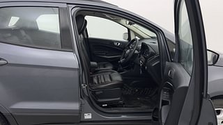 Used 2018 Ford EcoSport [2017-2020] Trend + 1.5L TDCi Diesel Manual interior RIGHT SIDE FRONT DOOR CABIN VIEW