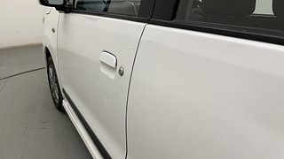 Used 2016 Maruti Suzuki Stingray [2013-2019] VXi Petrol Manual dents MINOR SCRATCH