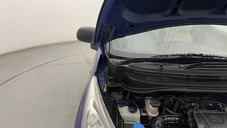 Used 2015 Hyundai Eon [2011-2018] Era Petrol Manual engine ENGINE RIGHT SIDE HINGE & APRON VIEW