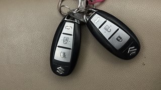Used 2016 Maruti Suzuki Ciaz [2014-2017] ZXI+ AT Petrol Automatic extra CAR KEY VIEW