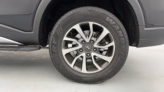 Used 2022 Mahindra Scorpio N Z8 L Petrol AT 7 STR Petrol Automatic tyres LEFT REAR TYRE RIM VIEW
