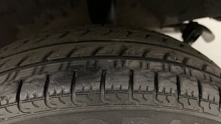 Used 2017 Renault Kwid [2017-2019] RXT 1.0 SCE Special Petrol Manual tyres LEFT REAR TYRE TREAD VIEW