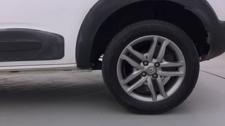 Used 2022 Renault Triber RXZ AMT Petrol Automatic tyres LEFT REAR TYRE RIM VIEW