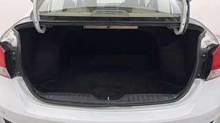 Used 2016 Maruti Suzuki Ciaz [2014-2017] ZXI+ AT Petrol Automatic interior DICKY INSIDE VIEW