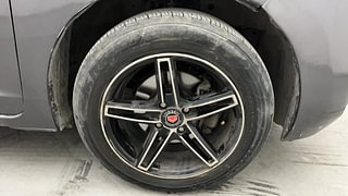 Used 2017 honda Jazz VX Petrol Manual tyres RIGHT FRONT TYRE RIM VIEW