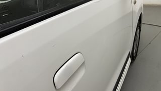 Used 2016 Maruti Suzuki Stingray [2013-2019] VXi Petrol Manual dents MINOR SCRATCH
