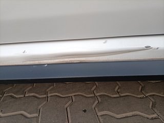 Used 2022 volkswagen Vento Highline Plus 1.0L TSI Petrol AT Petrol Automatic dents MINOR SCRATCH