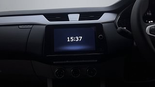 Used 2022 Renault Triber RXZ AMT Petrol Automatic interior MUSIC SYSTEM & AC CONTROL VIEW