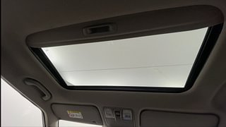 Used 2019 Hyundai Creta [2018-2020] 1.6 SX OPT VTVT Petrol Manual top_features Sunroof