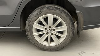 Used 2016 volkswagen Vento 1.5L Highline Diesel AT Diesel Automatic tyres LEFT REAR TYRE RIM VIEW