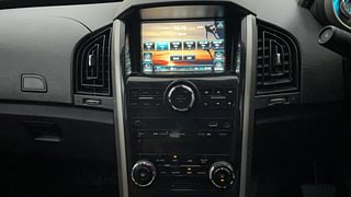 Used 2018 Mahindra XUV500 [2017-2021] W9 AT Diesel Automatic interior MUSIC SYSTEM & AC CONTROL VIEW