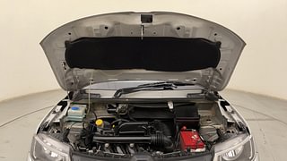 Used 2016 Renault Kwid [2015-2019] RXT Petrol Manual engine ENGINE & BONNET OPEN FRONT VIEW
