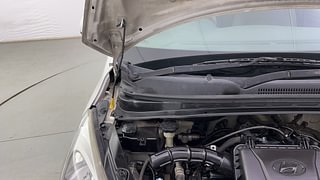 Used 2014 hyundai i10 Sportz 1.1 Petrol Petrol Manual engine ENGINE RIGHT SIDE HINGE & APRON VIEW