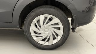 Used 2015 Tata Zest [2014-2019] XMA Diesel Diesel Automatic tyres LEFT REAR TYRE RIM VIEW
