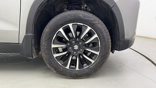 Used 2022 Maruti Suzuki Vitara Brezza [2020-2022] ZXI Plus Petrol Manual tyres RIGHT FRONT TYRE RIM VIEW