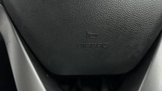 Used 2018 Mahindra KUV100 NXT K8 6 STR Petrol Manual top_features Airbags