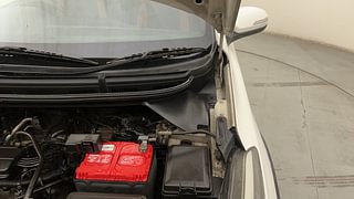 Used 2017 Hyundai i20 Active [2015-2020] 1.2 S Petrol Manual engine ENGINE LEFT SIDE HINGE & APRON VIEW