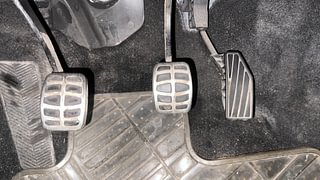 Used 2016 Maruti Suzuki Baleno [2015-2019] Delta Petrol Petrol Manual interior PEDALS VIEW