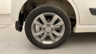 Used 2016 Maruti Suzuki Stingray [2013-2019] VXi Petrol Manual tyres RIGHT REAR TYRE RIM VIEW