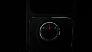 Used 2021 Renault Kwid 1.0L RXT(O) AMT Petrol Automatic interior GEAR  KNOB VIEW
