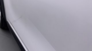Used 2022 Renault Triber RXZ AMT Petrol Automatic dents MINOR SCRATCH