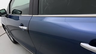Used 2017 Maruti Suzuki Baleno [2015-2019] Zeta Petrol Petrol Manual dents MINOR DENT