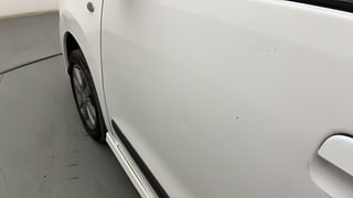 Used 2016 Maruti Suzuki Stingray [2013-2019] VXi Petrol Manual dents MINOR SCRATCH