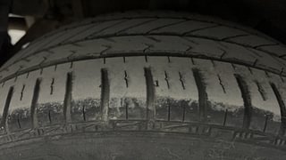 Used 2017 Hyundai Grand i10 Magna 1.2 Kappa VTVT Petrol Manual tyres RIGHT REAR TYRE TREAD VIEW