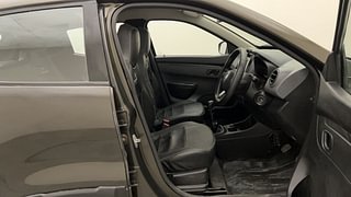 Used 2017 Renault Kwid [2017-2019] RXT 1.0 SCE Special Petrol Manual interior RIGHT SIDE FRONT DOOR CABIN VIEW
