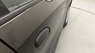 Used 2017 Renault Kwid [2017-2019] RXT 1.0 SCE Special Petrol Manual dents MINOR DENT