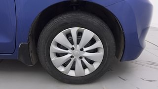 Used 2016 Maruti Suzuki Baleno [2015-2019] Delta Petrol Petrol Manual tyres RIGHT FRONT TYRE RIM VIEW
