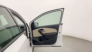 Used 2022 volkswagen Vento Highline Plus 1.0L TSI Petrol AT Petrol Automatic interior RIGHT FRONT DOOR OPEN VIEW