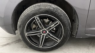Used 2017 honda Jazz VX Petrol Manual tyres LEFT FRONT TYRE RIM VIEW