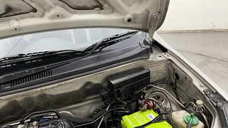 Used 2018 Maruti Suzuki Alto 800 [2016-2019] Lxi Petrol Manual engine ENGINE LEFT SIDE HINGE & APRON VIEW