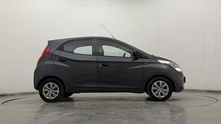 Used 2016 Hyundai Eon [2011-2018] Magna + Petrol Manual exterior RIGHT SIDE VIEW