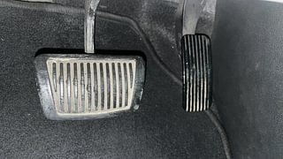 Used 2018 Hyundai Verna [2017-2020] 1.6 VTVT SX (O) AT Petrol Automatic interior PEDALS VIEW