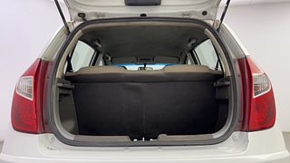 Used 2014 hyundai i10 Sportz 1.1 Petrol Petrol Manual interior DICKY INSIDE VIEW