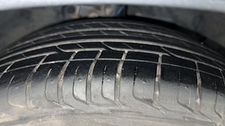 Used 2018 Ford EcoSport [2017-2020] Trend + 1.5L TDCi Diesel Manual tyres RIGHT FRONT TYRE TREAD VIEW