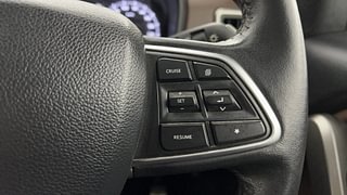 Used 2022 Mahindra Scorpio N Z8 L Petrol AT 7 STR Petrol Automatic top_features Cruise control