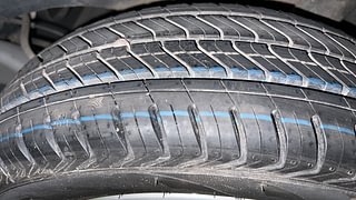 Used 2021 Renault Kwid 1.0L RXT(O) AMT Petrol Automatic tyres LEFT REAR TYRE TREAD VIEW