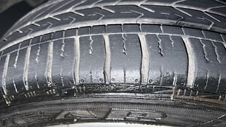 Used 2014 Hyundai Grand i10 Asta 1.2 Kappa VTVT Petrol Manual tyres RIGHT FRONT TYRE TREAD VIEW