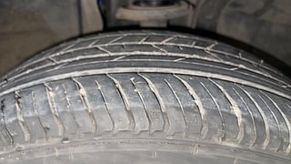 Used 2021 Nissan Magnite XL Petrol Manual tyres RIGHT FRONT TYRE TREAD VIEW