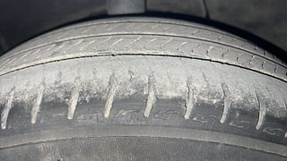 Used 2020 Hyundai Aura [2020-2022] SX Plus 1.2 AMT CRDI Diesel Automatic tyres RIGHT REAR TYRE TREAD VIEW