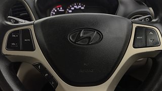 Used 2019 Hyundai New Santro 1.1 Sportz CNG Petrol+cng Manual top_features Steering mounted controls