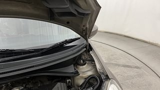 Used 2015 Honda Mobilio [2014-2017] S Petrol Petrol Manual engine ENGINE LEFT SIDE HINGE & APRON VIEW