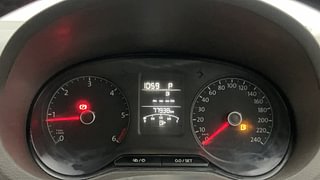 Used 2016 volkswagen Vento 1.5L Highline Diesel AT Diesel Automatic interior CLUSTERMETER VIEW