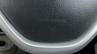 Used 2017 Maruti Suzuki Alto K10 [2014-2019] VXI AMT (O) Petrol Automatic top_features Airbags